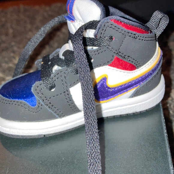 baby jordan 1s